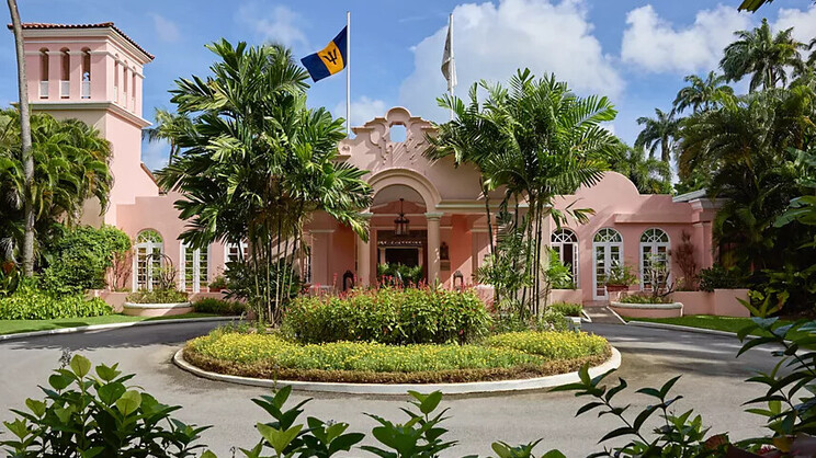 Fairmont Royal Pavilion